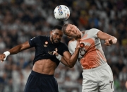 开云体育APP下载-包含塞维利亚客场惨败巴伦西亚，排名下滑的词条