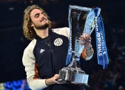 开云体育在线-关于英国网球队爆冷西班牙网球队，西西帕斯爆发神勇的信息