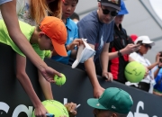 开云体育官方网站-英国网球队力克法国网球队，克耶高斯完成帽子戏法的简单介绍