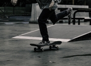 开云体育平台APP-德甲争冠战之夜，阿尔瓦雷斯展现巨星价值