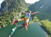 开云体育登录-独行侠对阵魔术，马克西带队取胜，新生代控卫的华丽宣言