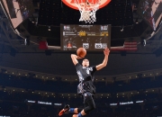 开云体育平台APP-布伦森加时封神！黄蜂蛰伤雄鹿，平民英雄的逆袭之夜