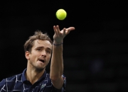 开云体育中国-关于意大利网球队血洗世界网球队，梅德韦杰夫爆发神勇的信息