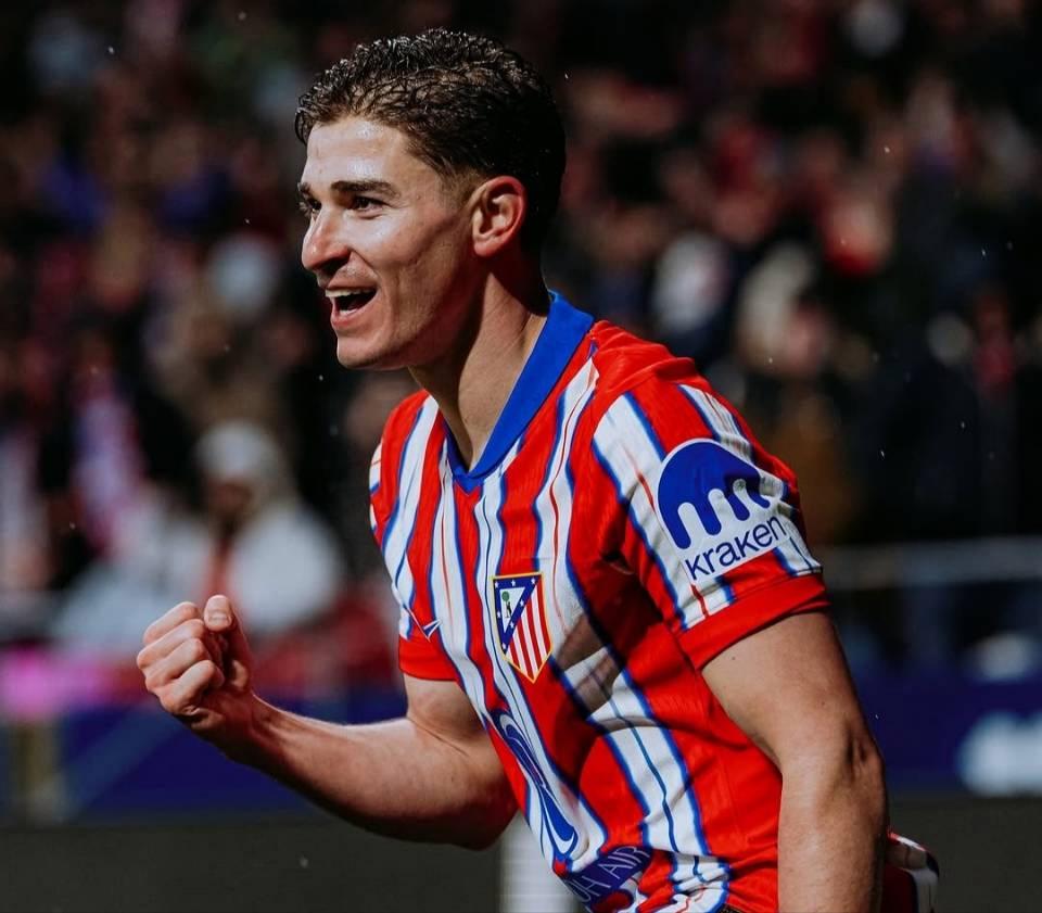 墨西哥血洗利物浦，阿尔瓦雷斯惊艳世界