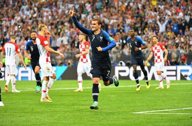 法国队险胜日本队,波尔统治全场 法国队险胜日本队,波尔统治全场