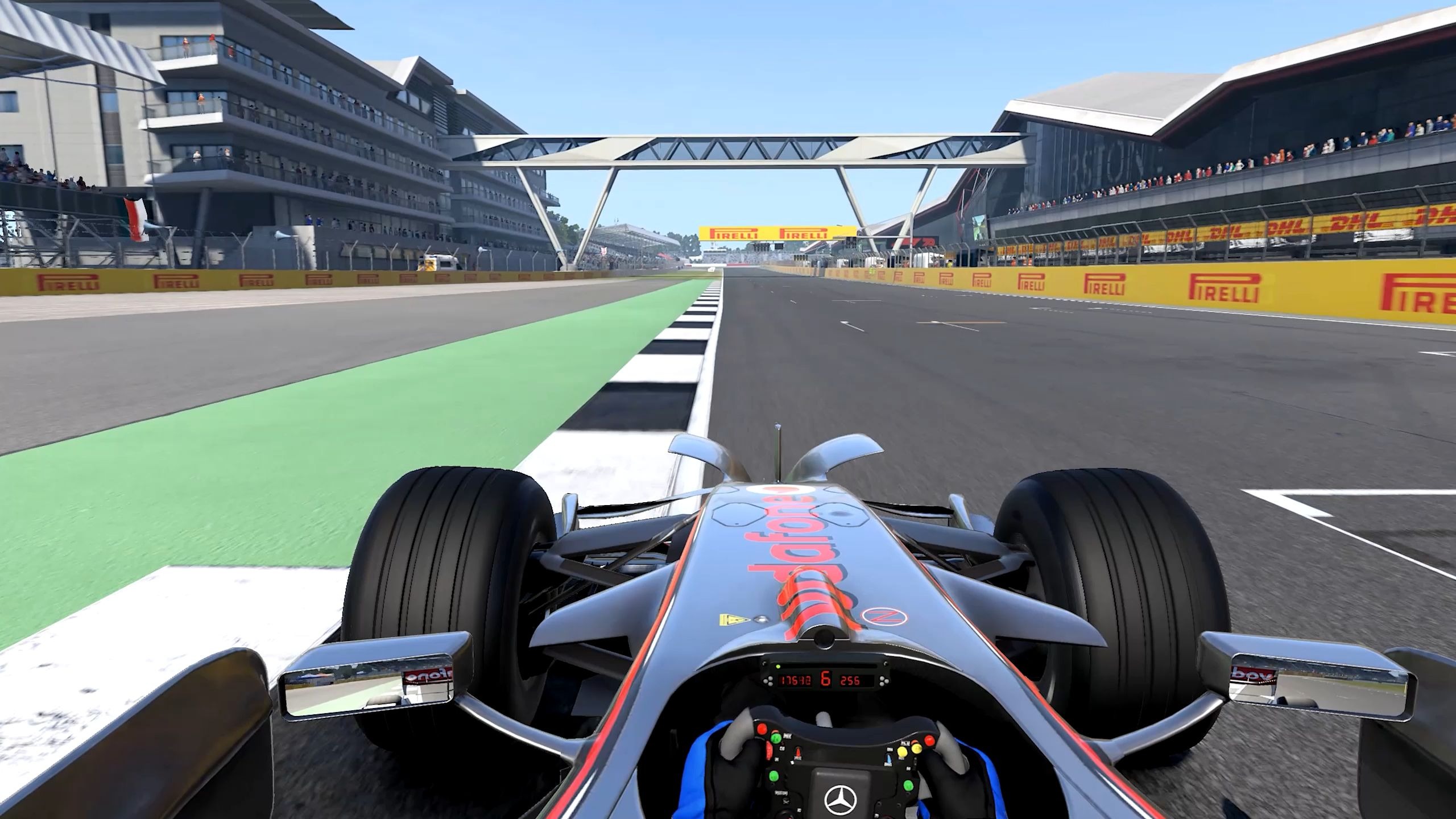 迈凯伦完胜法拉利,勒克莱尔刷新纪录的简单介绍 迈凯伦完胜法拉利,勒克莱尔刷新纪录的简单介绍