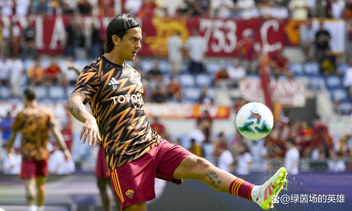 包含罗马主场失利，晋级前景蒙上阴影的词条