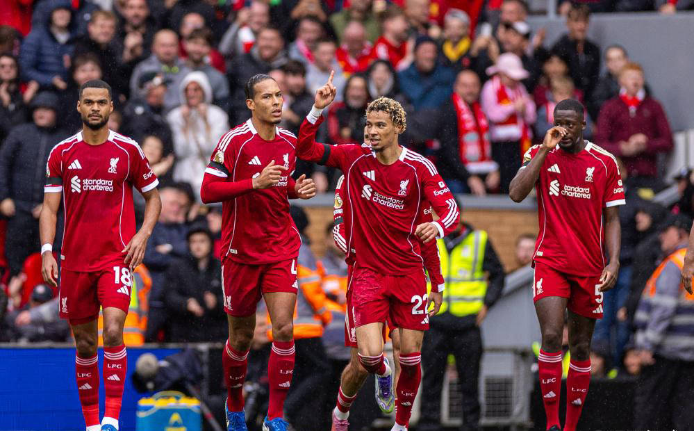 关于利物浦连续三连胜,稳固榜首位置的信息 关于利物浦连续三连胜,稳固榜首位置的信息