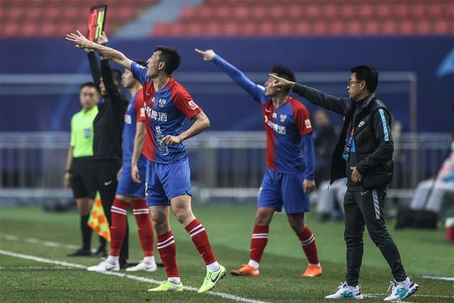 关于广州富力主场战平青岛黄海，稳固中下游位置的信息