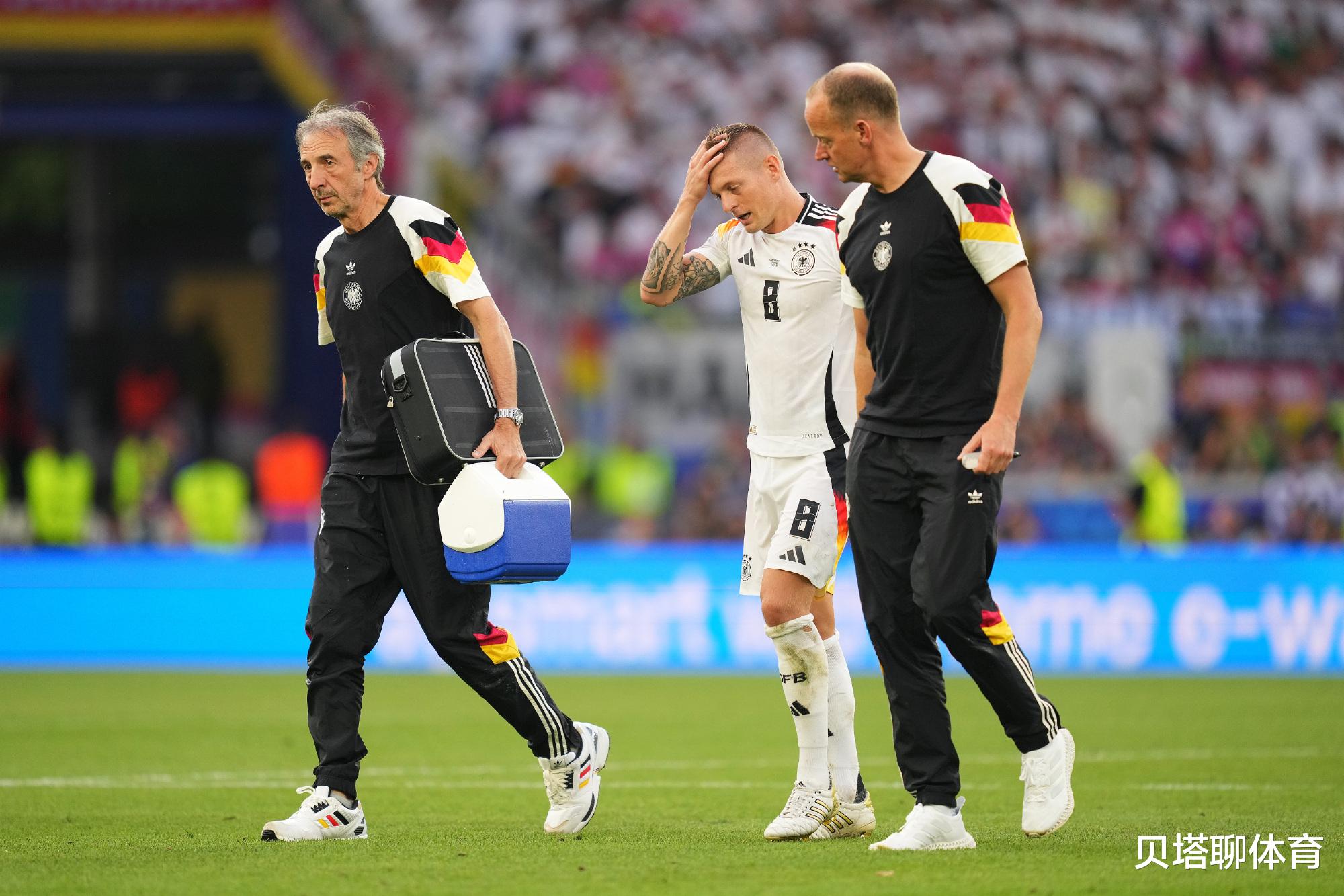 关于德国与罗马尼亚交锋,备战欧洲杯资格赛的信息 关于德国与罗马尼亚交锋,备战欧洲杯资格赛的信息