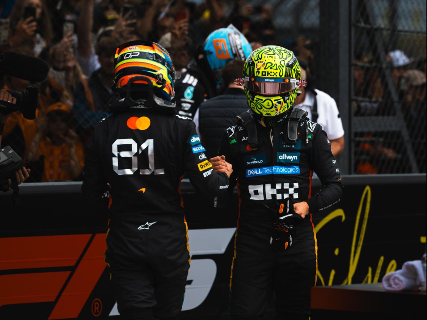 包含红牛车队碾压梅赛德斯，维斯塔潘状态火热的词条