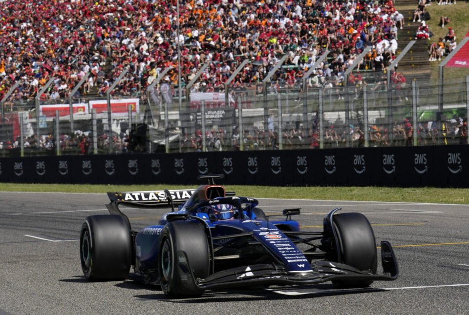 威廉姆斯翻盘红牛二队，维斯塔潘惊艳四座的简单介绍