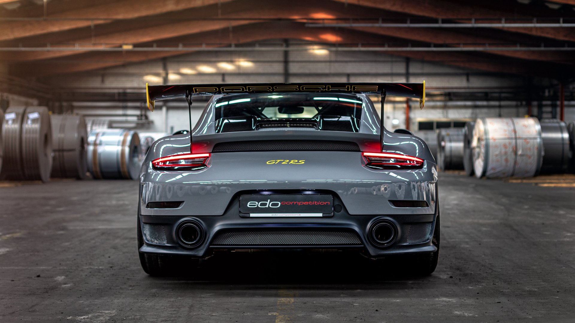 森林狼对阵步行者,米切尔关键回合不手软,一球定乾坤