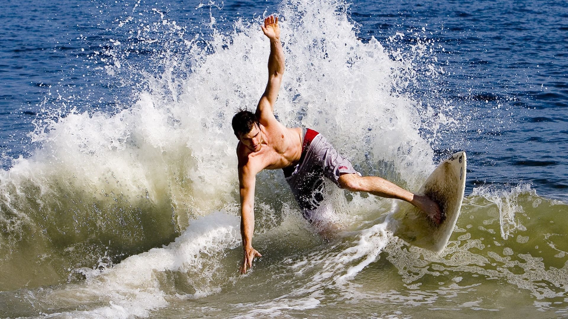 抢七之夜，塔图姆的沉默与火焰