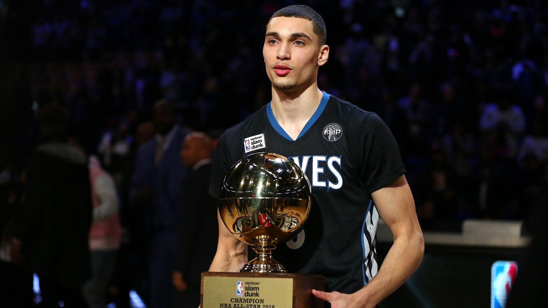 步行者打穿爵士，詹姆斯关键时刻站出来，一场跨越时空的想象对决