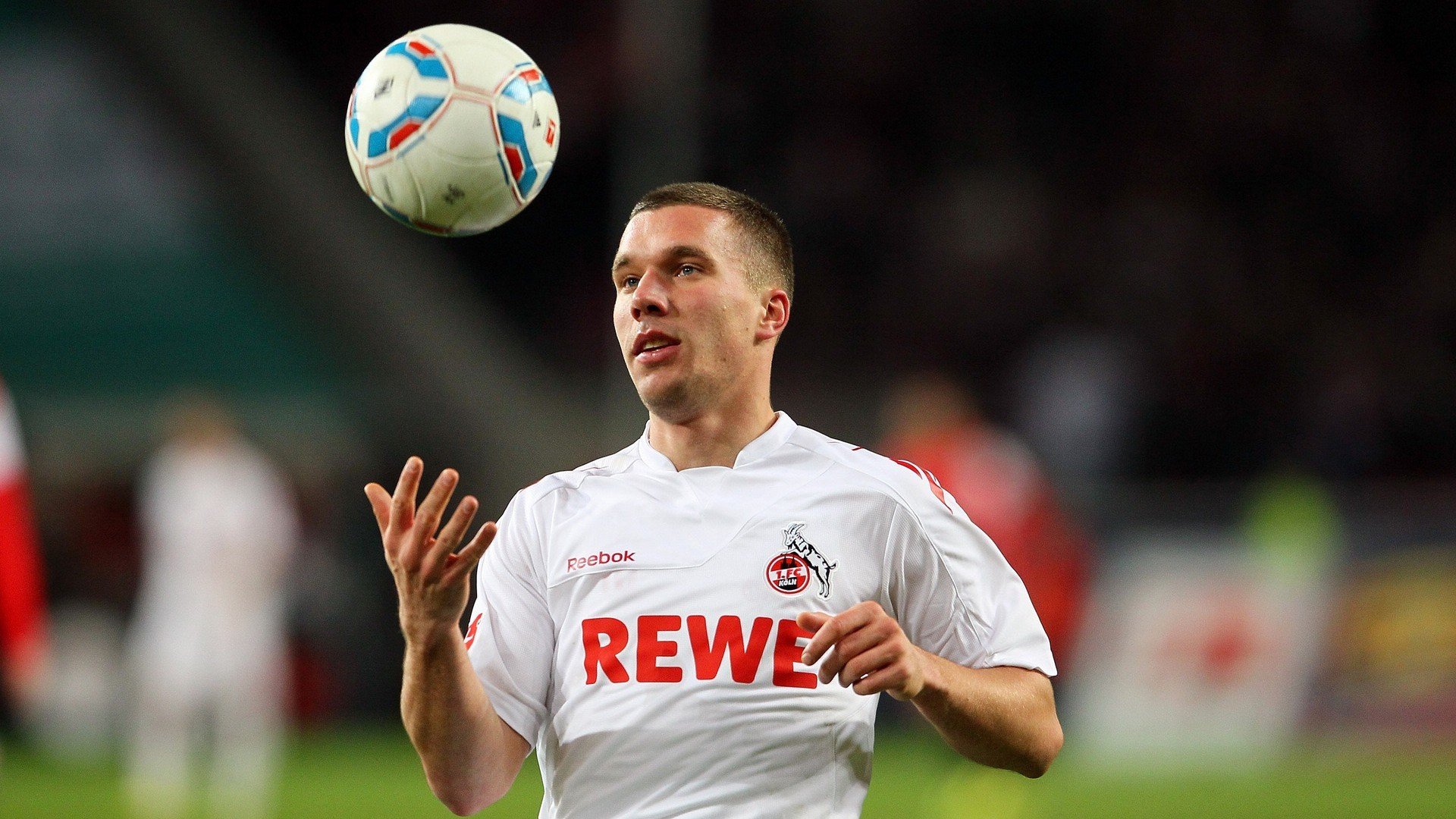 跨界统治,广厦击溃深圳,杰伦·格林欧冠接管比赛