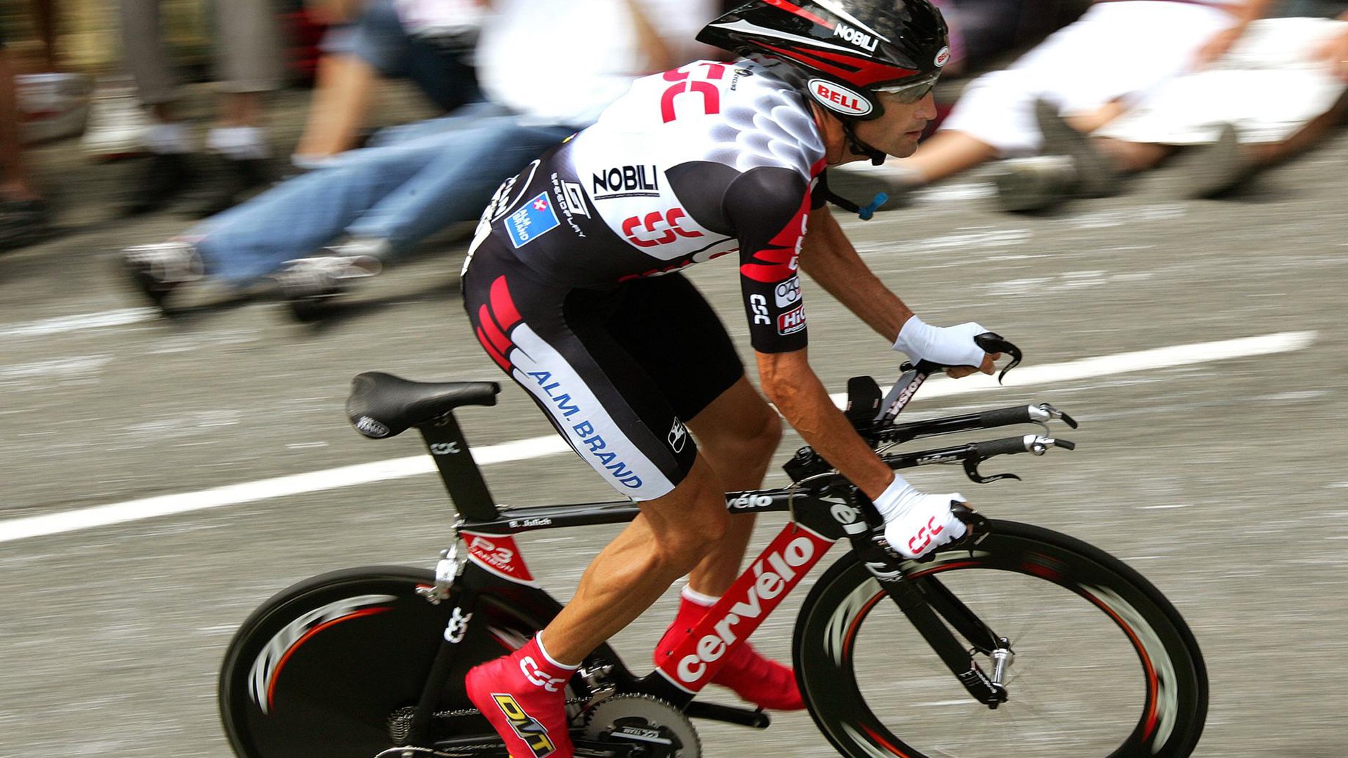 莱奥闪耀多哈之夜,卡塔尔争冠战中的巨星觉醒与亚特兰大的悲壮败退